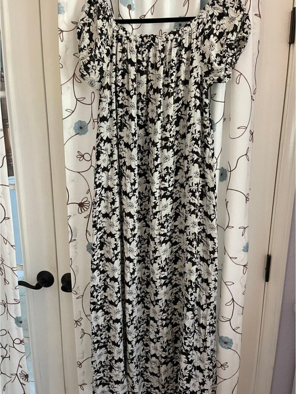 New Without Tags | LOFT | M | Black White Floral Off Shoulder Maxi Dress - Picture 3 of 7